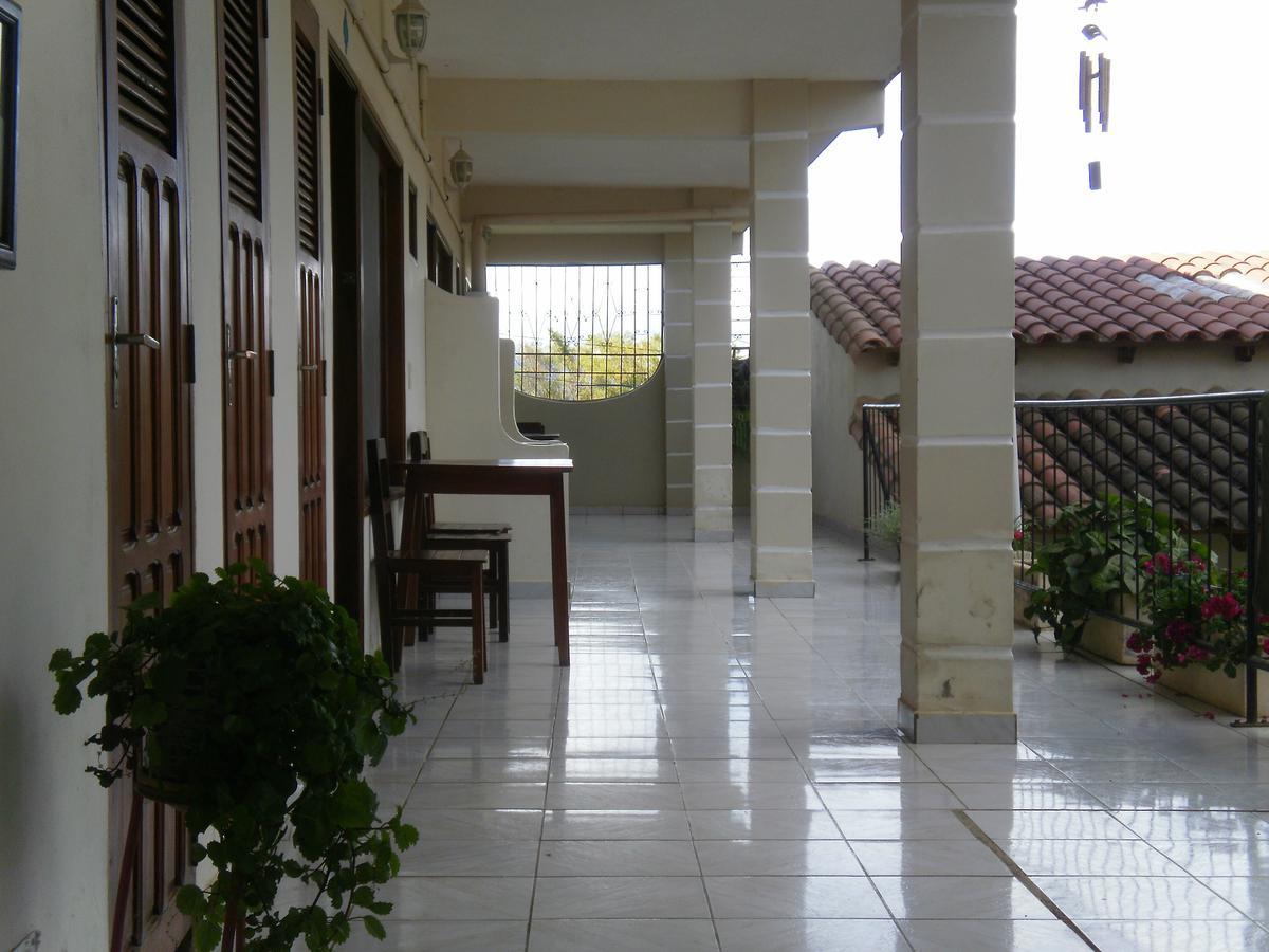Hotel ซาไมปาตา ภายนอก รูปภาพ